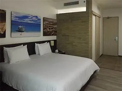 Pop Art Hotel Clc Mamonal Cartagena